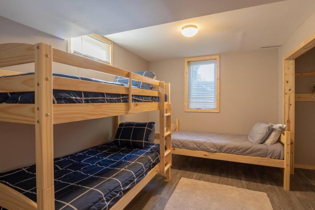 Family Home W/ 2 King, 2 Queen Beds + Game Room Bemidji Luaran gambar