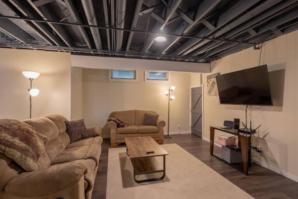 Family Home W/ 2 King, 2 Queen Beds + Game Room Bemidji Luaran gambar
