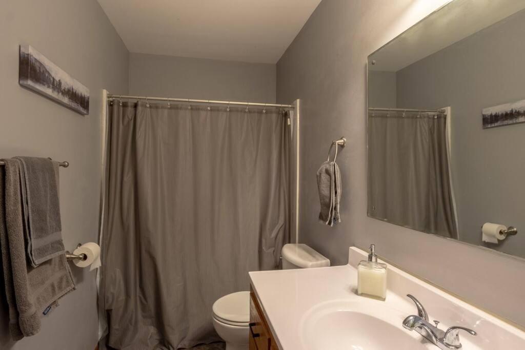 Family Home W/ 2 King, 2 Queen Beds + Game Room Bemidji Luaran gambar